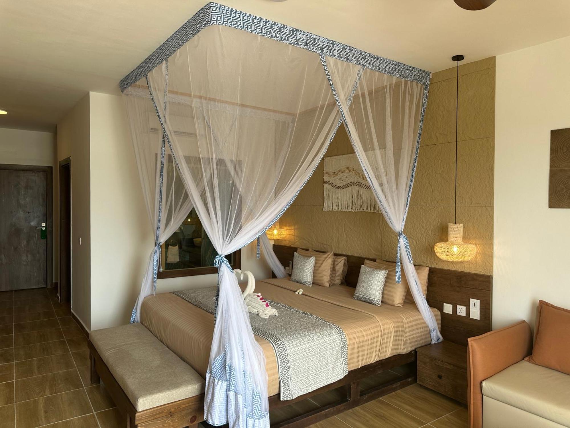 Reef & Beach Resort - Spa Jambiani Exterior photo
